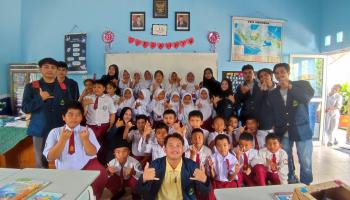 Perpustakaan dan Kearsipan Kota Pangkalpinang Gandeng Mahasiswa KPI Semester IV IAIN SAS dalam Program Perpustakaan Keliling