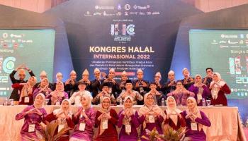 Paduan Suara IAIN SAS Babel di International Halal Congress 2022