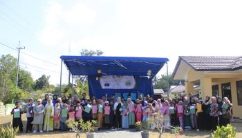 Peringati Maulid Nabi, Mahasiswa KKN IAIN SAS Babel Desa Lassar Adakan Berbagai Perlombaan