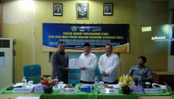 Prodi Hukum Ekonomi Syariah Gelar FGD Visi Misi dan Kurikulum dengan Stakeholder