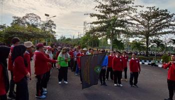 Senam dan Jalan Sehat Dies Natalis Ke-15 FSEI IAIN SAS Babel, Meriah dan Bertabur Hadiah