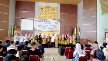 Siswa SMAN 1 Jebus Kunjungi IAIN SAS Babel