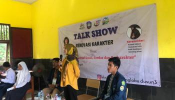 Mahasiswa KKN Kelompok 35 Gelar Talkshow  di SMPN 1 Lepar Pongok