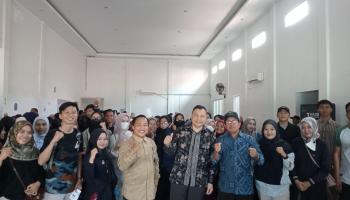 Wakil Rektor III IAIN SAS Babel Lepas Keberangkatan Ratusan Mahasiswa KKN