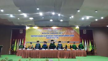 Wisuda Program Sarjana dan Pascasarjana Ke-5 IAIN SAS Babel