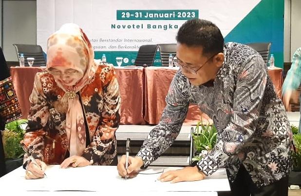 Tingkatan Akreditasi, IAIN SAS Babel Jalin Kerjasama dengan UIN Palembang