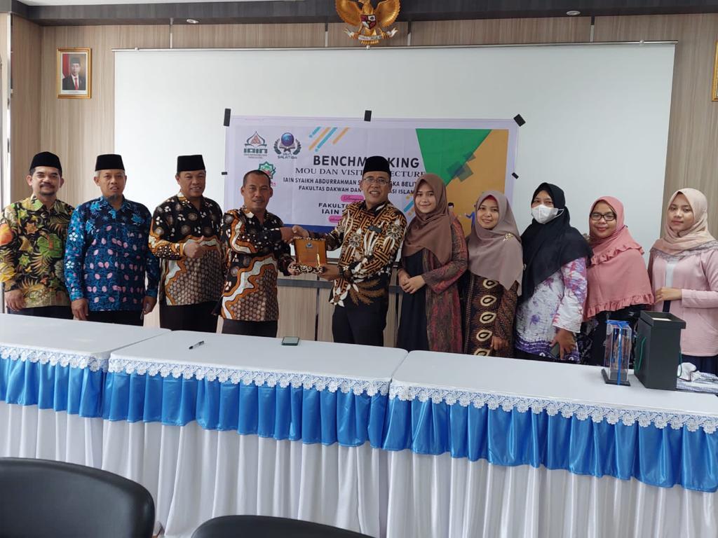 Tingkatkan Kualitas Akademika FDKI IAIN SAS Babel Melakukan Benchmarking Ke IAIN Salatiga