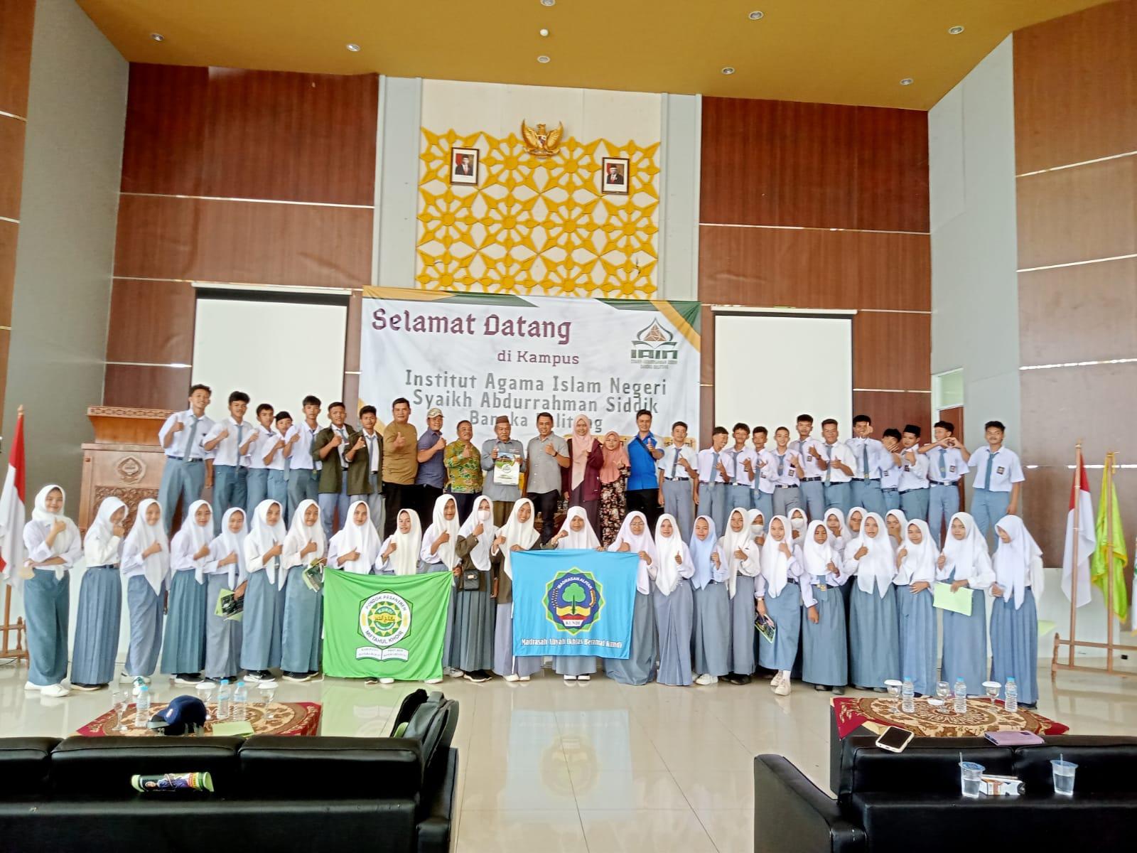 Wujudkan Rasa Ingin Tahu, Madrasah Aliyah Ikhlas Beramal Kundi Sambangi IAIN SAS Babel